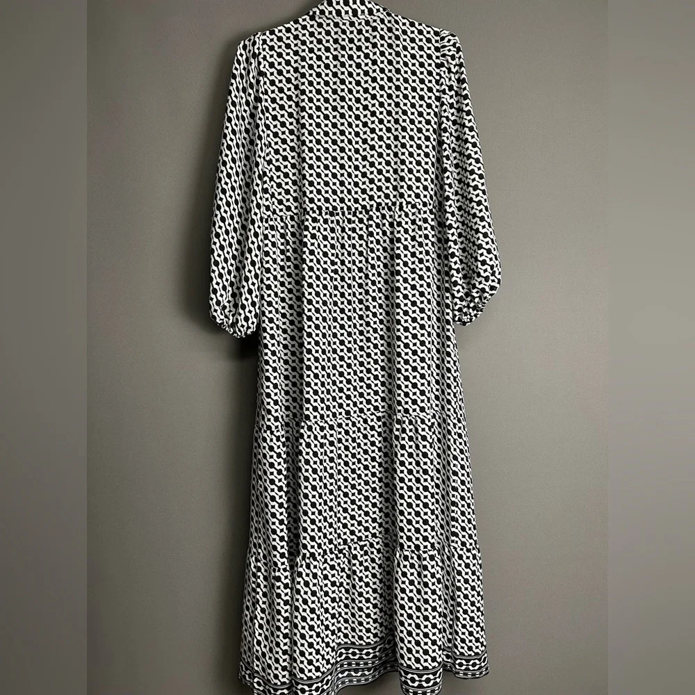 Max Studio Crepe Tiered Maxi Dress - Picture 6 of 6